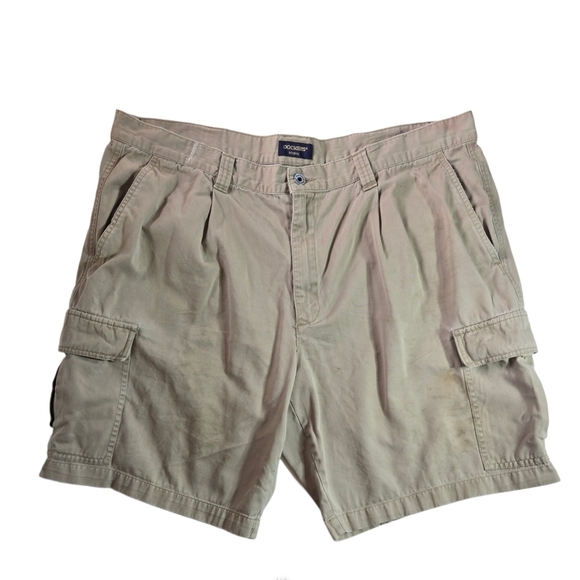 Dockers Khakis Tan Pockets Lightweight Shorts - Picture 1 of 10